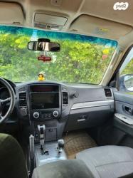 מיצובישי פג'רו ארוך 4X4 Desert אוט' דיזל 7 מק' 3.2 (200 כ"ס) דיזל 201