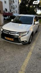 מיצובישי אאוטלנדר Intense אוט' 7 מק' 2.0 (150 כ"ס) בנזין 2017 למכיר