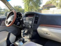 מיצובישי פג'רו ארוך 4X4 Dakar אוט' דיזל 7 מק' 3.2 (200 כ''ס) דיזל 201