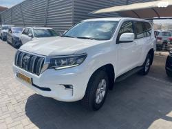 טויוטה לנד קרוזר ארוך Select אוט' 7 מק' דיזל 5 דל' 2.8 (204 כ"ס) די