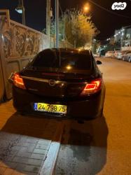 אופל אינסיגניה Edition הצ'בק אוט' 2.0 (220 כ''ס) בנזין 2011 למכירה 