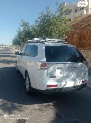 מיצובישי אאוטלנדר 4X4 Supreme אוט' 7 מק' 2.0 (150 כ"ס) בנזין 2013 למכ