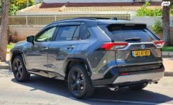 טויוטה RAV4 הייבריד E-motion Sky הייבריד אוט' 2.5 (178 כ''ס) בנזין 201
