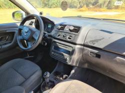 סקודה פאביה ספייס Ambiente ידני 1.2 (86 כ''ס) בנזין 2011 למכירה בט