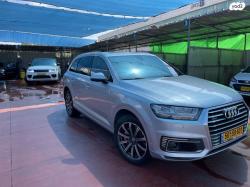 אאודי Q7 4X4 Premium חשמלי דיזל אוט' 5 מק' 3.0 (374 כ''ס) היברידי חשמ