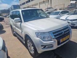 מיצובישי פג'רו ארוך 4X4 Dakar אוט' דיזל 7 מק' 3.2 (190 כ"ס) דיזל 2017