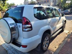 טויוטה לנד קרוזר ארוך 4X4 STD אוט' דיזל 8 מק' 3.0 (173 כ''ס) דיזל 2