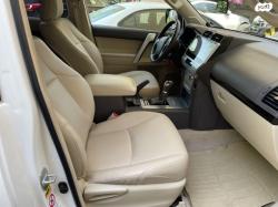 טויוטה לנד קרוזר קצר 4X4 Luxury אוט' דיזל 2.8 (177 כ"ס) דיזל 2018 למ