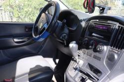 יונדאי i800 GL CRDI סגור אוט' דיזל 2.5 (170 כ''ס) דיזל 2012 למכירה בי