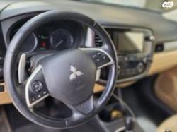 מיצובישי אאוטלנדר Instyle אוט' 5 מק' 2.0 (150 כ"ס) בנזין 2013 למכיר