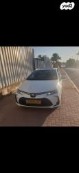 טויוטה קורולה הייבריד Limited סדאן אוט' 1.8 (98 כ''ס) בנזין 2020 ל