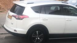 טויוטה RAV4 ארוך 4X4 GLI MC אוט' 2.0 (152 כ"ס) בנזין 2018 למכירה באום 