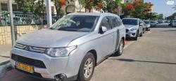 מיצובישי אאוטלנדר Instyle אוט' 7 מק' 2.0 (150 כ"ס) בנזין 2014 למכיר