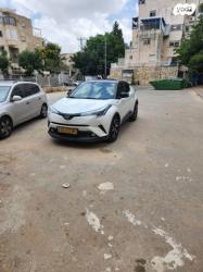 טויוטה C-HR Chic הייבריד אוט' 1.8 (98 כ"ס) בנזין 2017 למכירה במודי