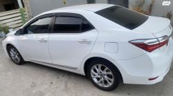 טויוטה קורולה 50th Edition אוט' 1.6 (132 כ"ס) בנזין 2017 למכירה בדיי