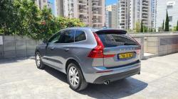 וולוו XC60 4X4 B5 Momentum הייבריד אוט' 2.0 (250 כ''ס) בנזין 2020 למכירה