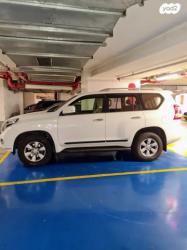 טויוטה לנד קרוזר ארוך 4X4 Luxury אוט' דיזל 7 מק' 2.8 (177 כ"ס) דיזל
