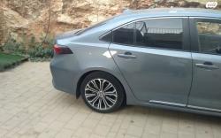 טויוטה קורולה הייבריד Limited סדאן אוט' 1.8 (98 כ''ס) בנזין 2021 ל