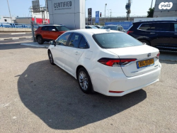טויוטה קורולה הייבריד Sun סדאן אוט' 1.8 (98 כ''ס) בנזין 2019 למכ