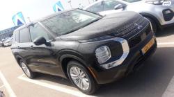 מיצובישי אאוטלנדר Executive אוט' 7 מק' 2.5 (181 כ"ס) בנזין 2023 למכי