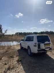 מיצובישי פג'רו ארוך 4X4 Desert אוט' דיזל 7 מק' 3.2 (200 כ"ס) דיזל 201