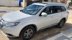 מיצובישי אאוטלנדר Instyle אוט' 7 מק' 2.0 (150 כ"ס) בנזין 2016 למכיר