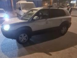 יונדאי טוסון 4X4 SE אוט' בנזין 2.7 (175 כ''ס) בנזין 2008 למכירה בא