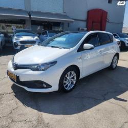 טויוטה אוריס הייבריד Sky TSS הייבריד אוט' 1.8 (99 כ"ס) בנזין 2018