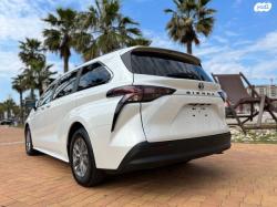 טויוטה סיינה הייבריד 4X4 XLE Plus אוט' 7 מק' 2.5 (189 כ"ס) בנזין 2023 