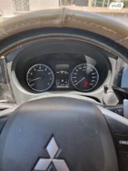 מיצובישי אאוטלנדר Instyle אוט' 7 מק' 2.0 (150 כ"ס) בנזין 2013 למכיר
