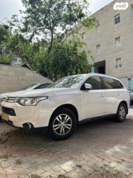 מיצובישי אאוטלנדר Instyle אוט' 5 מק' 2.0 (150 כ"ס) בנזין 2014 למכיר