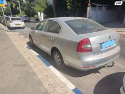 סקודה אוקטביה Ambiente אוט' 1.4 (122 כ''ס) בנזין 2011 למכירה בתל אב