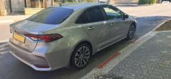 טויוטה קורולה הייבריד Limited סדאן אוט' 1.8 (98 כ''ס) בנזין 2019 ל