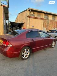 הונדה סיוויק סדאן החדשה LS אוט' 1.8 (140 כ''ס) בנזין 2007 למכירה