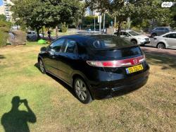 הונדה סיוויק האצ'בק החדשה Comfort אוט' 1.8 (140 כ''ס) בנזין 2011 למ