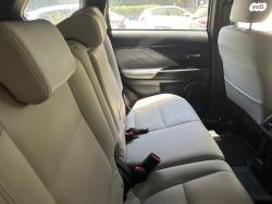 מיצובישי אאוטלנדר PHEV 4X4 Luxury הייבריד אוט' 5 מק' 2.4 (135 כ''ס) ה
