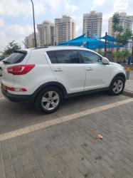 קיה ספורטז' EX אוט' 2.0 (163 כ''ס) בנזין 2011 למכירה בפתח תקווה