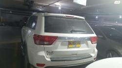 ג'יפ / Jeep גרנד צ'ירוקי 4X4 Laredo אוט' 3.6 (282 כ''ס) בנזין 2011 למכיר