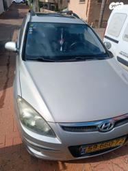 יונדאי i30CW Inspire סטיישן אוט' 1.6 (126 כ''ס) בנזין 2010 למכירה בקד