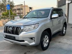 טויוטה לנד קרוזר קצר 4X4 Luxury אוט' דיזל 2.8 (177 כ"ס) דיזל 2019 למ