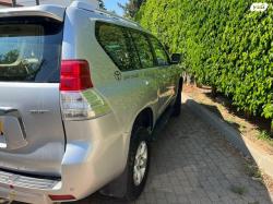 טויוטה לנד קרוזר ארוך 4X4 Select AC אוט' דיזל 7 מק' 3.0 (190 כ''ס) די
