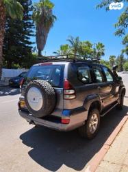 טויוטה לנד קרוזר ארוך 4X4 STD אוט' דיזל 8 מק' 3.0 (166 כ''ס) דיזל 2