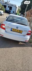 סקודה אוקטביה Style אוט' 1.0 5 דל' (115 כ''ס) בנזין 2017 למכירה בחי