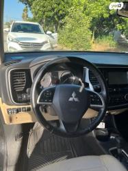 מיצובישי אאוטלנדר Instyle אוט' 7 מק' 2.0 (150 כ"ס) בנזין 2013 למכיר