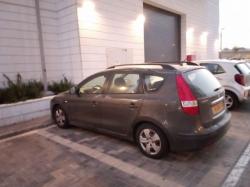 יונדאי i30CW Inspire סטיישן אוט' 1.6 (126 כ''ס) בנזין 2010 למכירה ברח