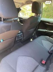 טויוטה קאמרי LE הייבריד אוט' 2.5 (178 כ''ס) בנזין 2020 למכירה במ