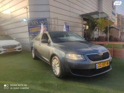 סקודה אוקטביה Ambition אוט' 1.4 (150 כ''ס) בנזין 2017 למכירה בחיפה