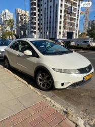 הונדה סיוויק האצ'בק החדשה Comfort אוט' 1.8 (140 כ''ס) בנזין 2011 למ