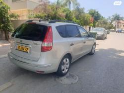 יונדאי i30CW Inspire סטיישן אוט' 1.6 (126 כ''ס) בנזין 2010 למכירה בבנ