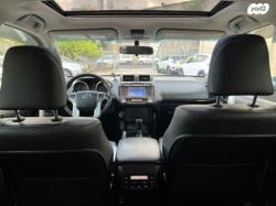 טויוטה לנד קרוזר ארוך 4X4 Luxury אוט' דיזל 7 מק' 2.8 (177 כ"ס) דיזל